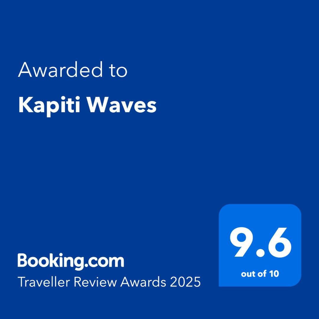 Kapiti Waves Bed & Breakfast Pukerua Bay Buitenkant foto