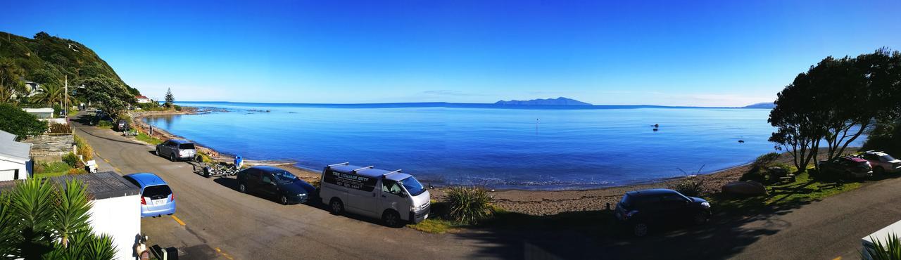 Kapiti Waves Bed & Breakfast Pukerua Bay Buitenkant foto